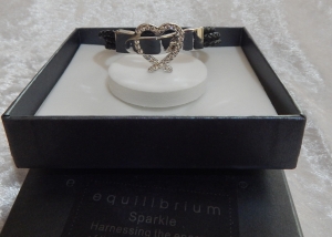 Equilibrium Bracelet Heart Buckle Black