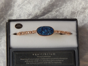 Equilibrium Bracelet Agate/Druzy Crystal Blue