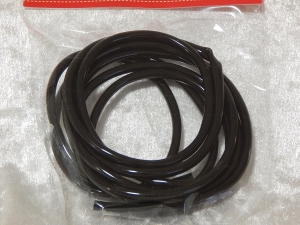 Plastic Tubing 4mm Black Pack 2m